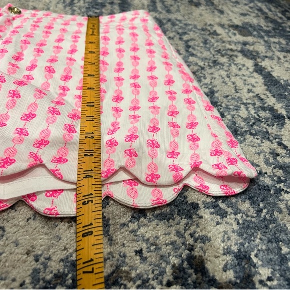Lilly Pulitzer White & Hot Pink Pineapple Print Scallop Hem Colette Denim Skort - Picture 7 of 8